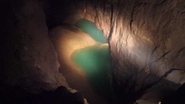 Еще одно подземное озеро